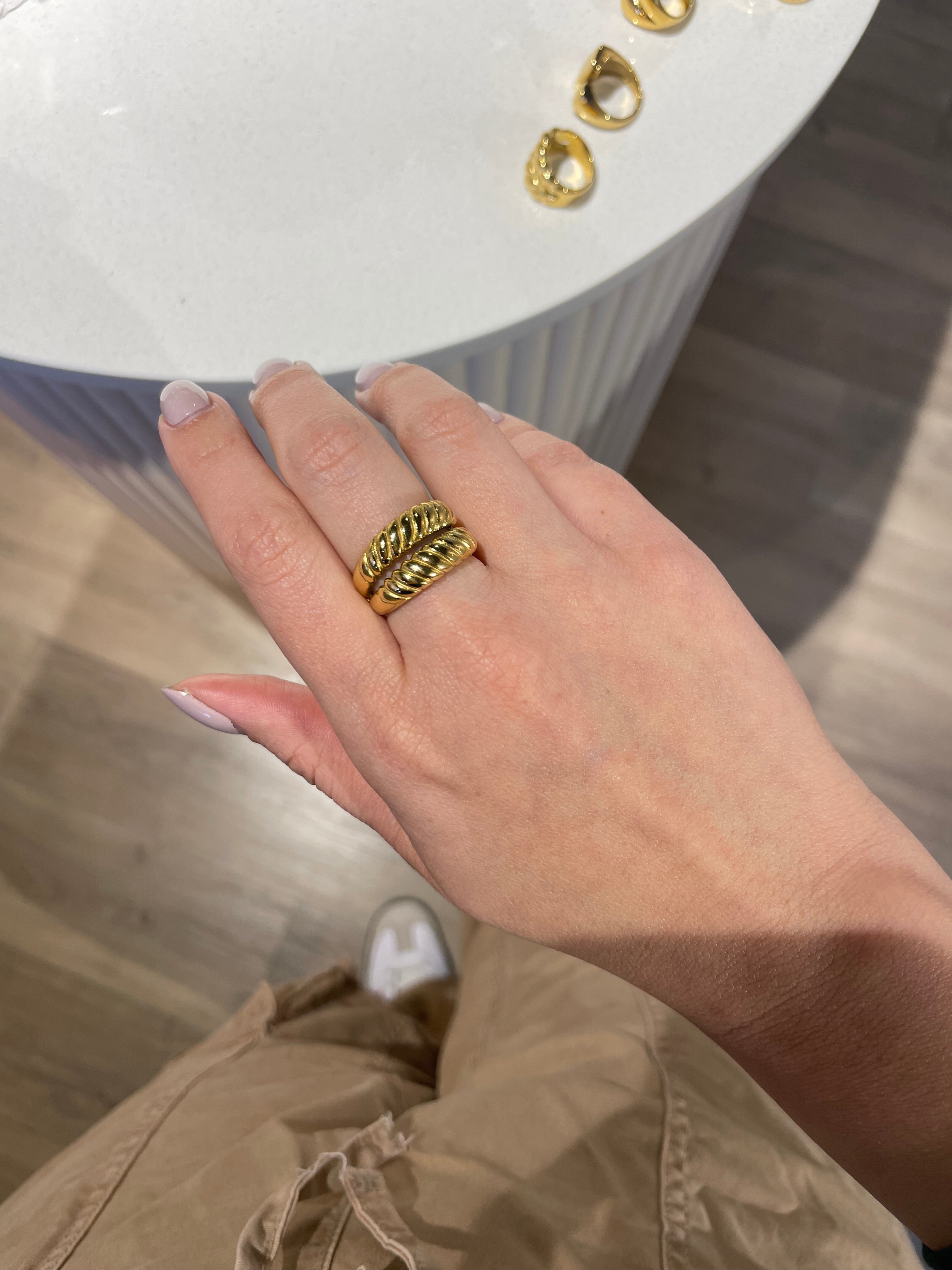 Anillo gold doble tejido