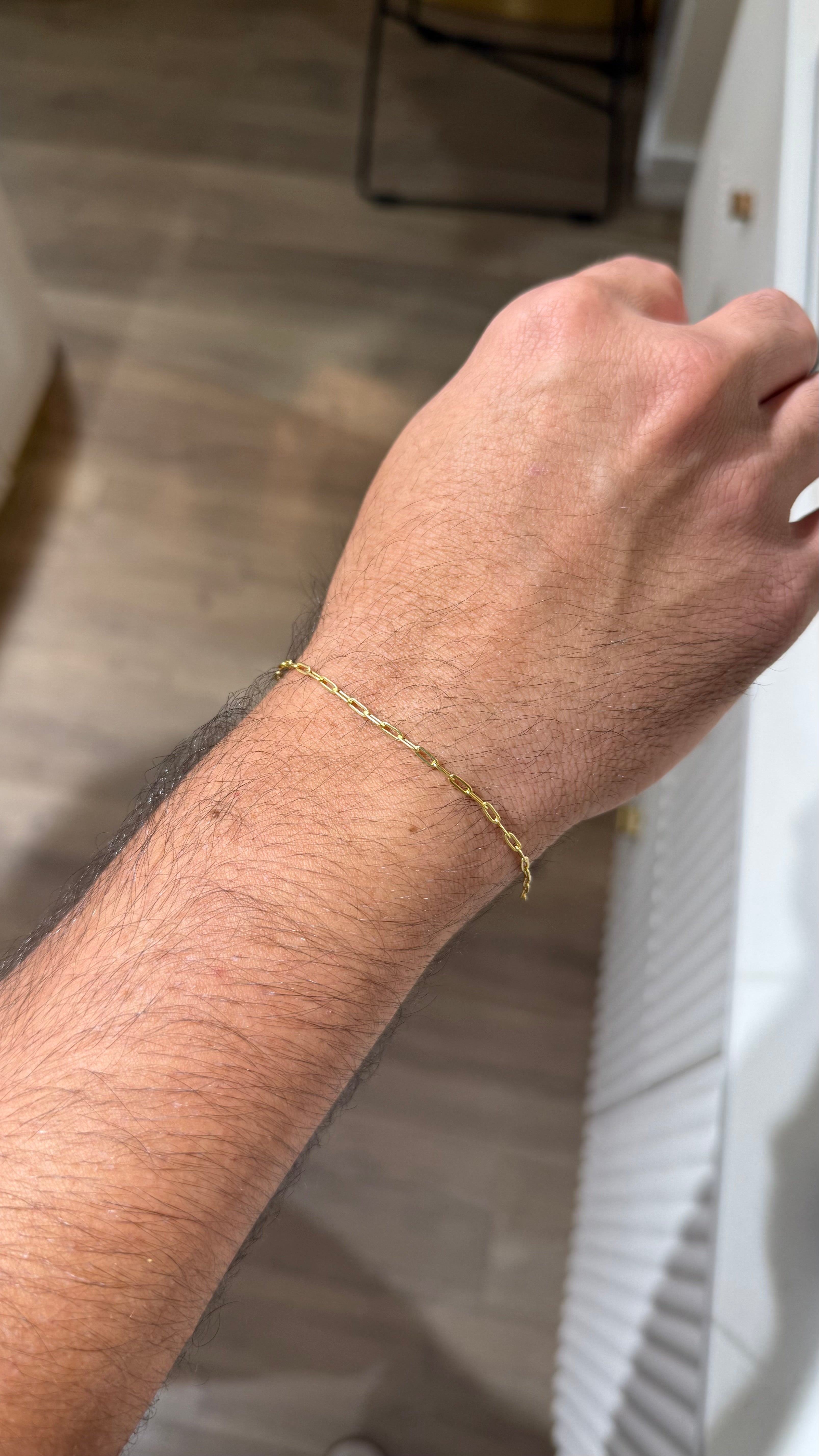 Pulsera clip dorada permanente