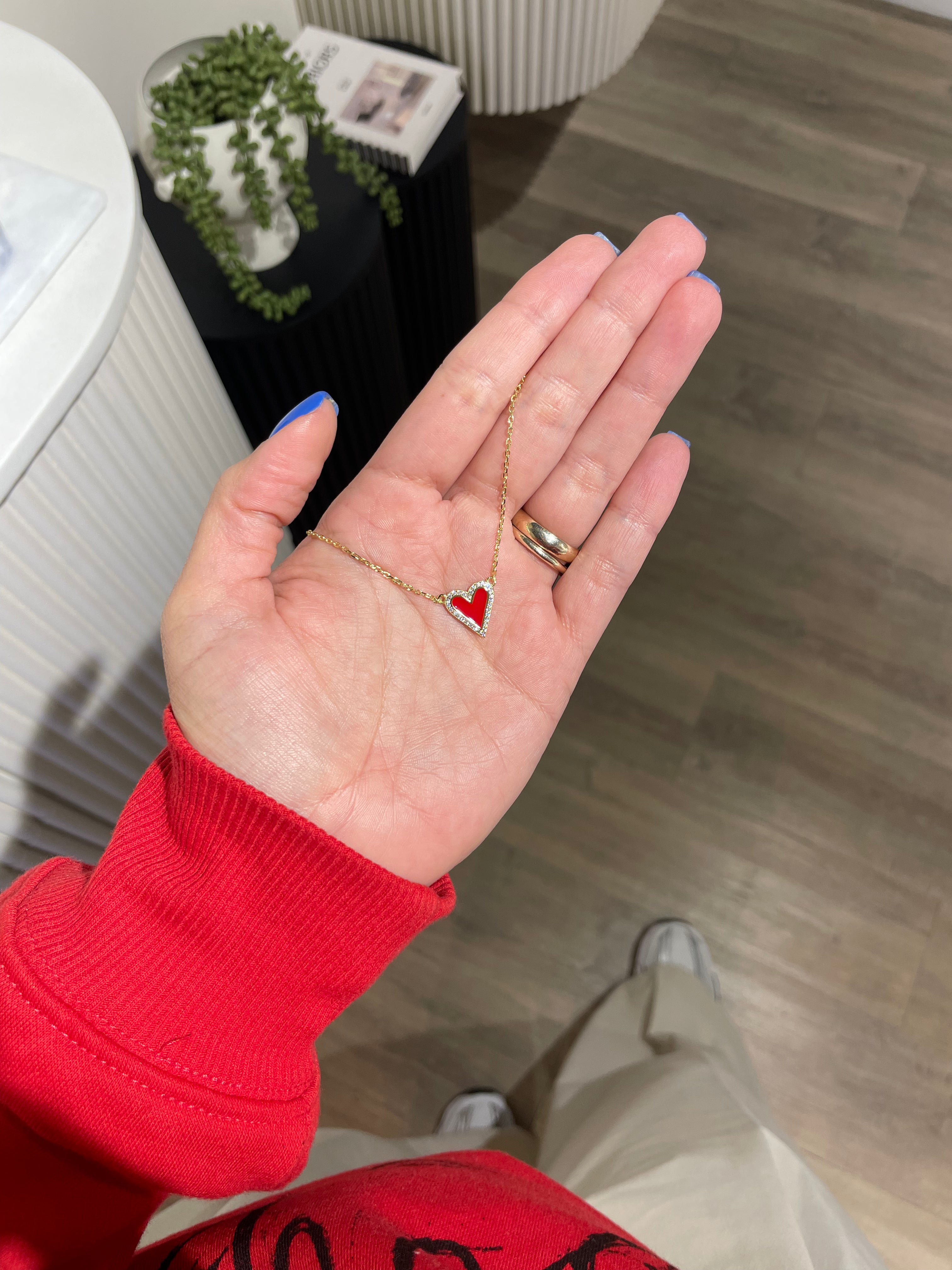 Corazón rojo madame