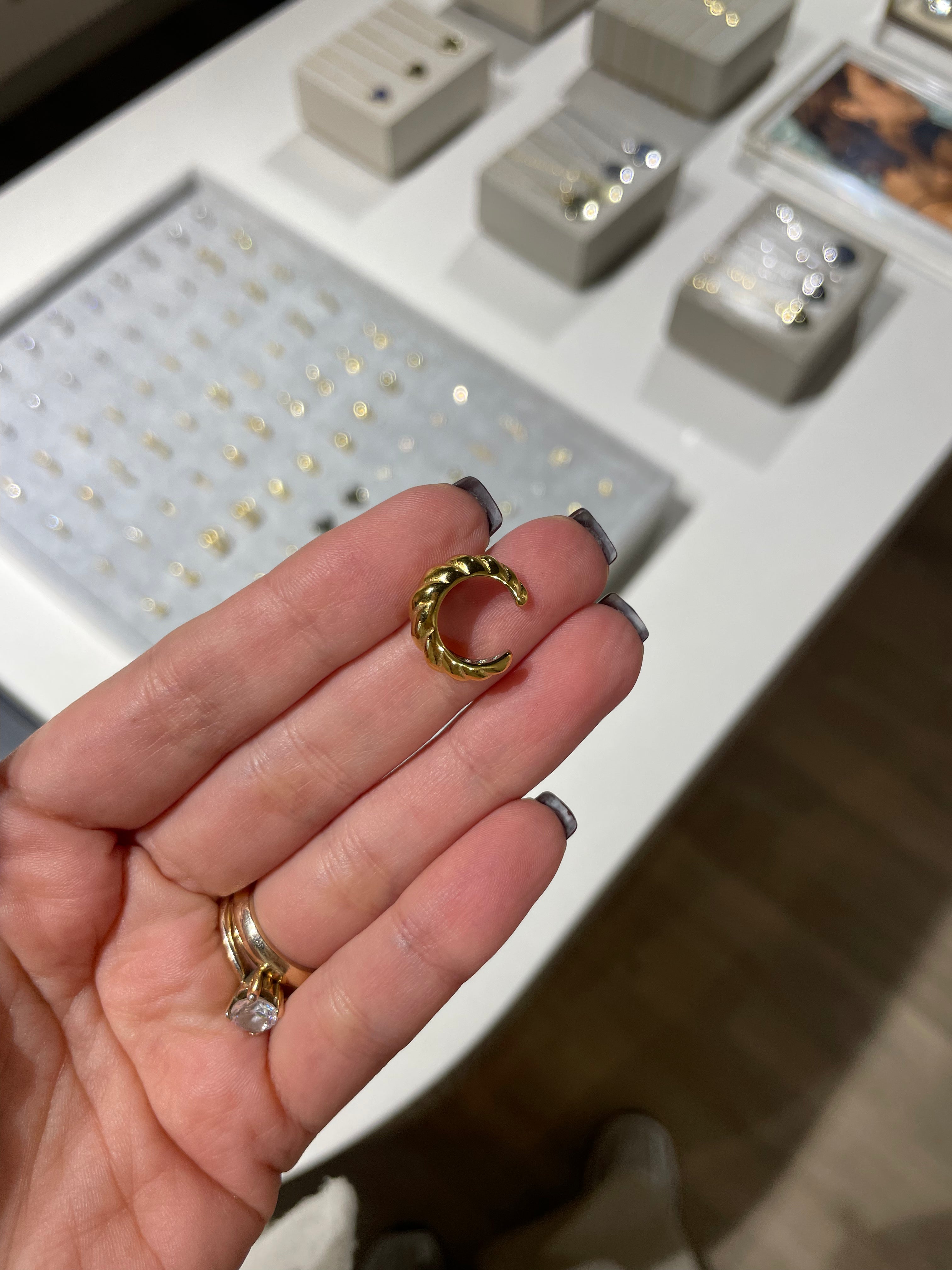 Ear cuff croissant