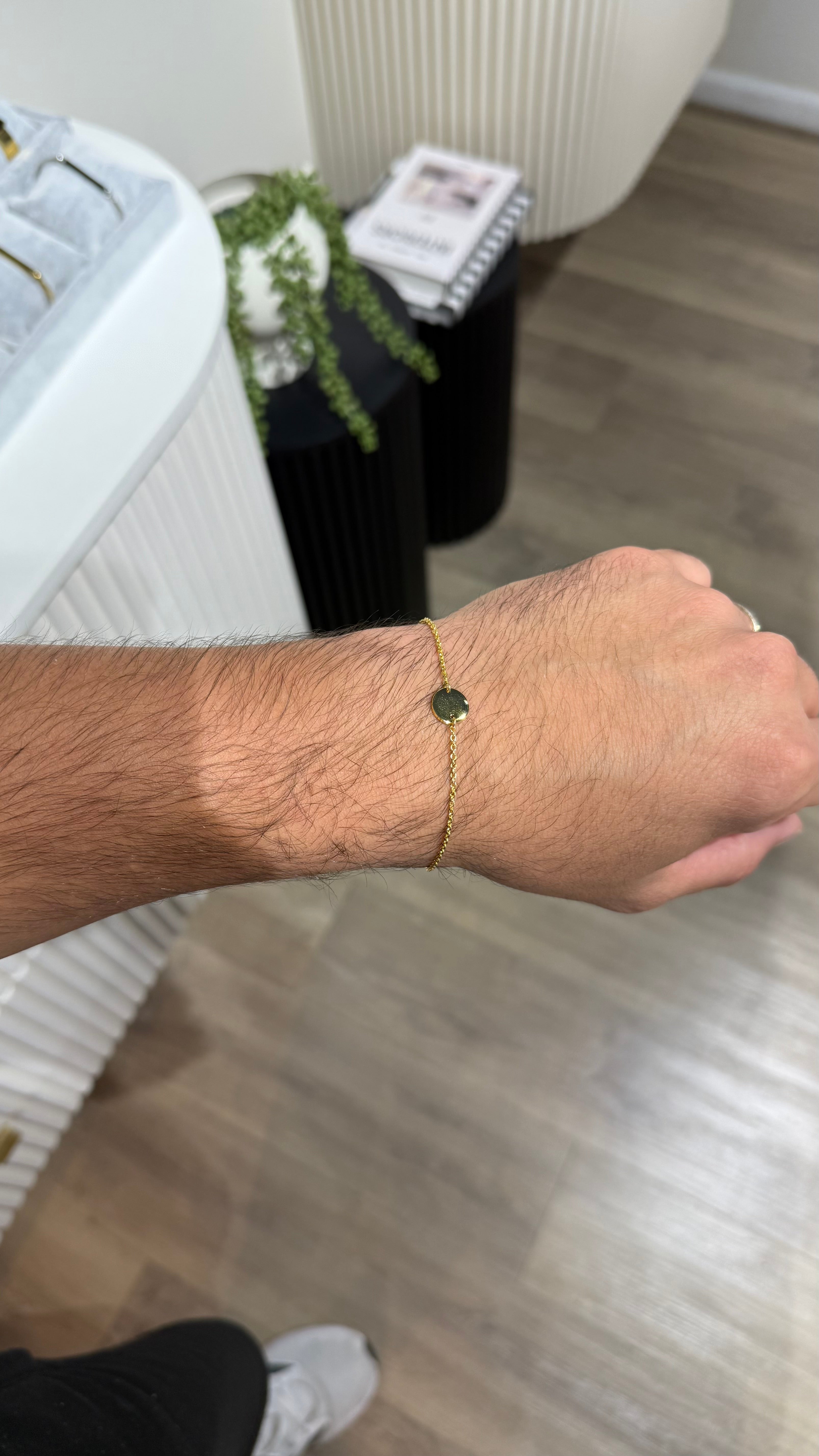 Pulsera circular inicial hombre